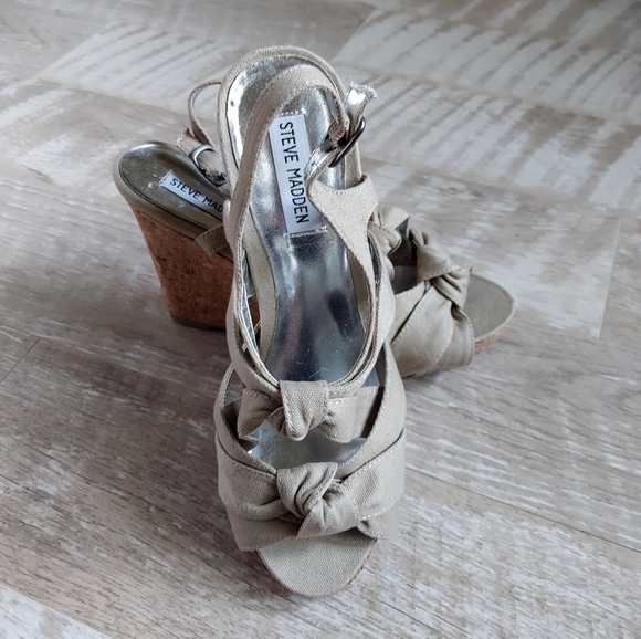 Steve Madden Canvas Platform Wedges - Picture 6 of 16